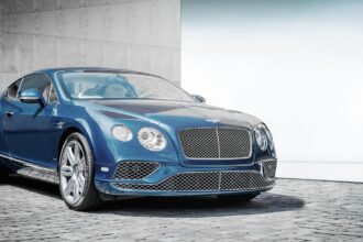 Πολυτελές αυτοκίνητο της Chrysler