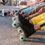 Φίλοι του inline skating ετοιμάζονται για το Blade Night στο Μόναχο