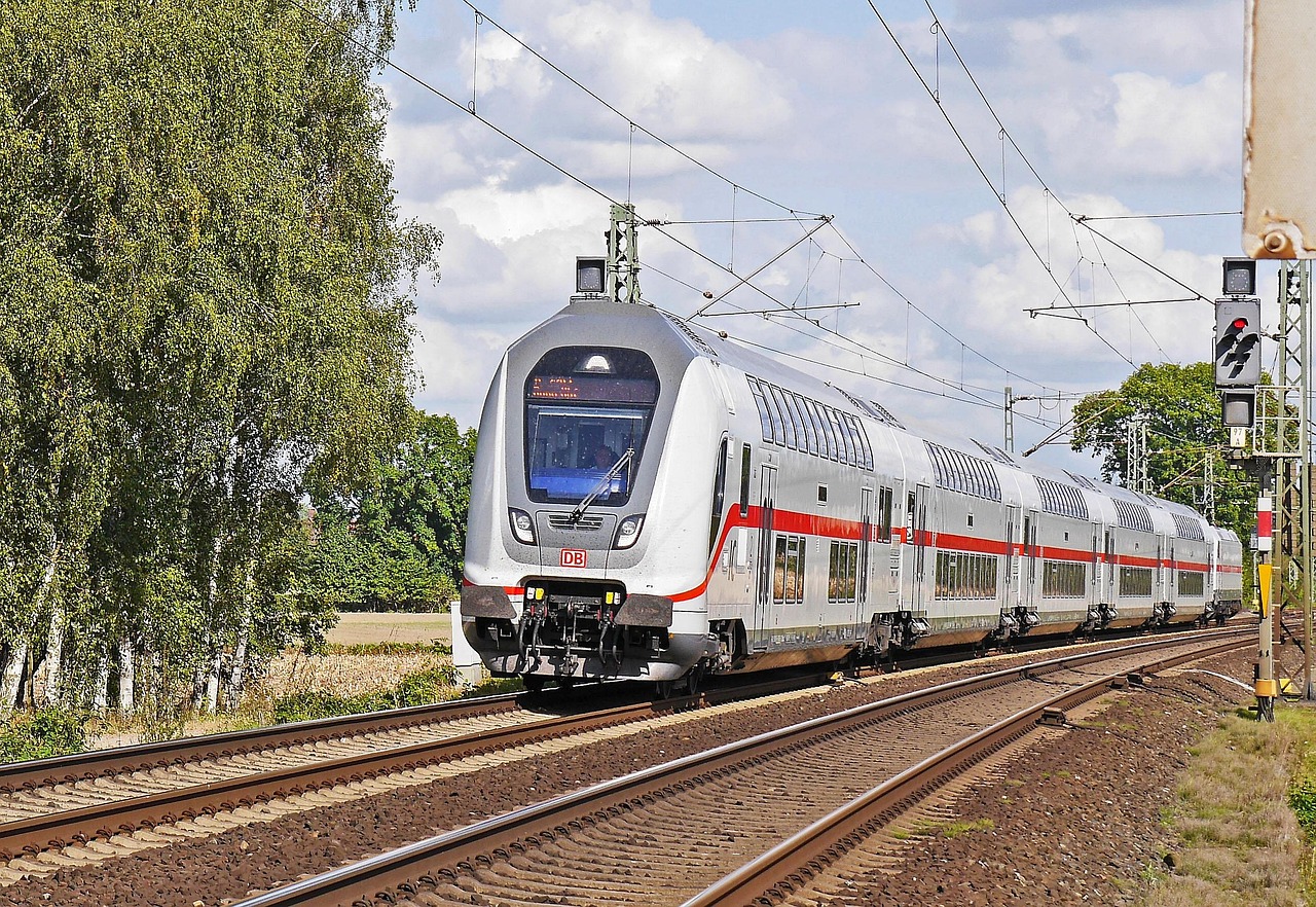 Διώροφο τρένο ICE της Deutsche Bahn
