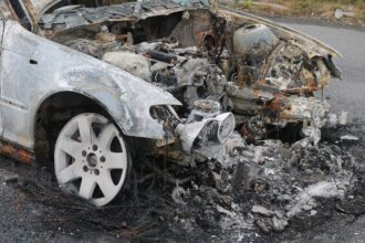 Διαλυμένο αυτοκίνητο μετά από σοκαριστικό δυστύχημα στη Γερμανία