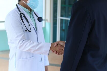 Ραντεβού με ειδικό γιατρό στη Γερμανία